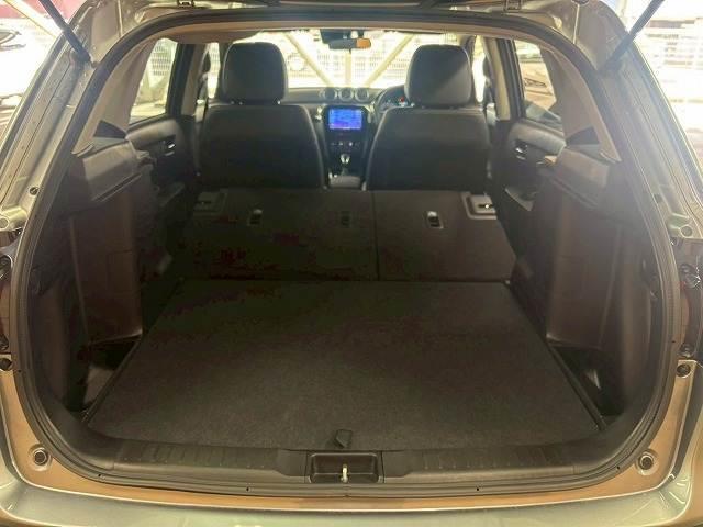 エスクード ハイブリッド　ナビＴＶ／レーダークルーズ／ＢＳＭ／シートヒーター／Ｂｌｕｅｔｏｏｔｈ接続／ステアリングスイッチ／パドルシフト／衝突軽減／レーンアシスト／ミラーヒーター／１７インチアルミ／スマートキー／ＥＴＣ（20枚目）