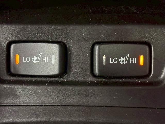 エスクード ハイブリッド　ナビＴＶ／レーダークルーズ／ＢＳＭ／シートヒーター／Ｂｌｕｅｔｏｏｔｈ接続／ステアリングスイッチ／パドルシフト／衝突軽減／レーンアシスト／ミラーヒーター／１７インチアルミ／スマートキー／ＥＴＣ（28枚目）