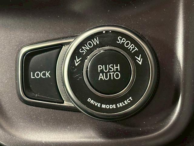 エスクード ハイブリッド　ナビＴＶ／レーダークルーズ／ＢＳＭ／シートヒーター／Ｂｌｕｅｔｏｏｔｈ接続／ステアリングスイッチ／パドルシフト／衝突軽減／レーンアシスト／ミラーヒーター／１７インチアルミ／スマートキー／ＥＴＣ（30枚目）