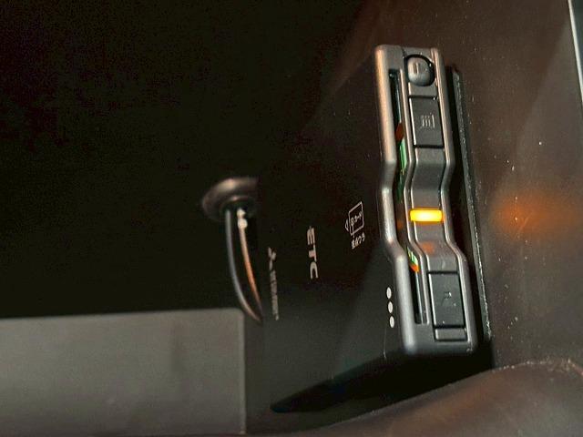 エスクード ハイブリッド　ナビＴＶ／レーダークルーズ／ＢＳＭ／シートヒーター／Ｂｌｕｅｔｏｏｔｈ接続／ステアリングスイッチ／パドルシフト／衝突軽減／レーンアシスト／ミラーヒーター／１７インチアルミ／スマートキー／ＥＴＣ（77枚目）