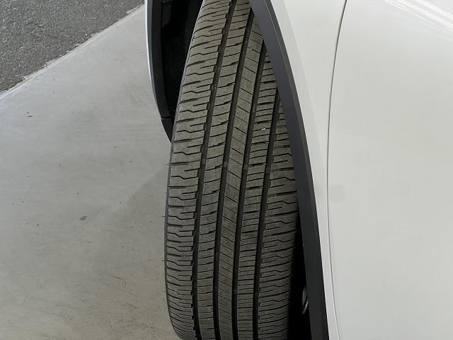 クラウンクロスオーバー RSアドバンスド ワンオーナー/12.3インチナビ/BSM/シートメモリ/バックカメラ/USB端子/ブラインドスポット/ヘッドアップディスプレイ/21インチアルミ/パワーシート/シートヒーター/シートクーラー/ETC(21枚目)