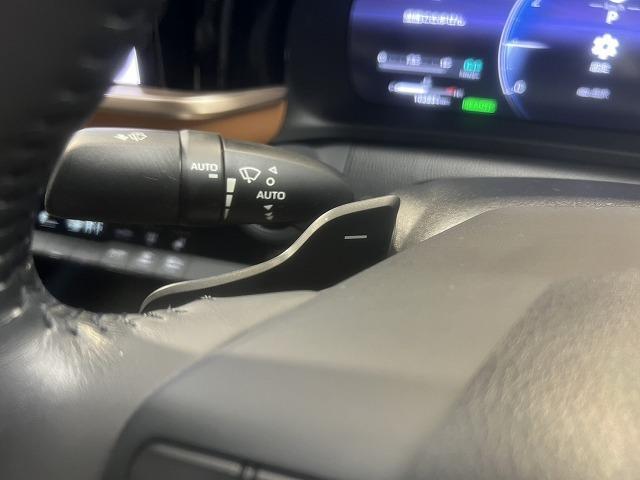 クラウンクロスオーバー RSアドバンスド ワンオーナー/12.3インチナビ/BSM/シートメモリ/バックカメラ/USB端子/ブラインドスポット/ヘッドアップディスプレイ/21インチアルミ/パワーシート/シートヒーター/シートクーラー/ETC(51枚目)