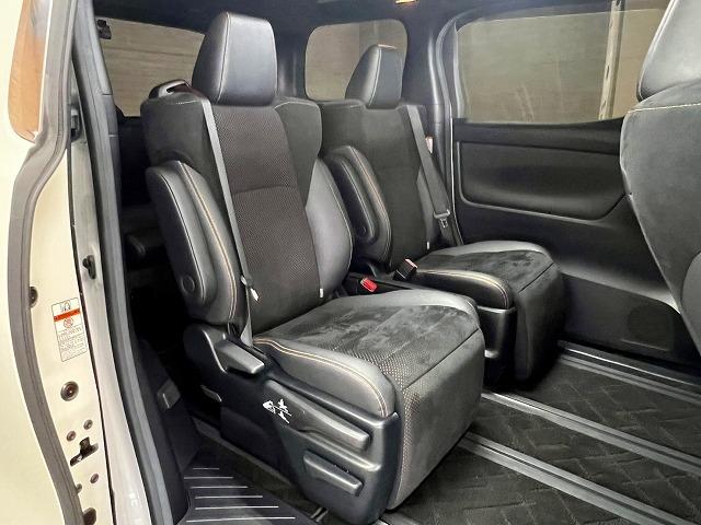 アルファード 2.5S タイプゴールド サンルーフ/モデリスタエアロ/フリップダウンモニター/デジタルミラー/BSM/AC100V/DVDデッキ/両側電動スライドドア/ディスプレイオーディオ/ナビTV/レーダークルーズ/ETC/バックカメラ(30枚目)