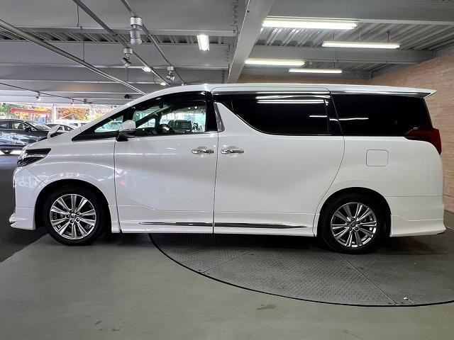 アルファード 2.5S タイプゴールド サンルーフ/モデリスタエアロ/フリップダウンモニター/デジタルミラー/BSM/AC100V/DVDデッキ/両側電動スライドドア/ディスプレイオーディオ/ナビTV/レーダークルーズ/ETC/バックカメラ(64枚目)