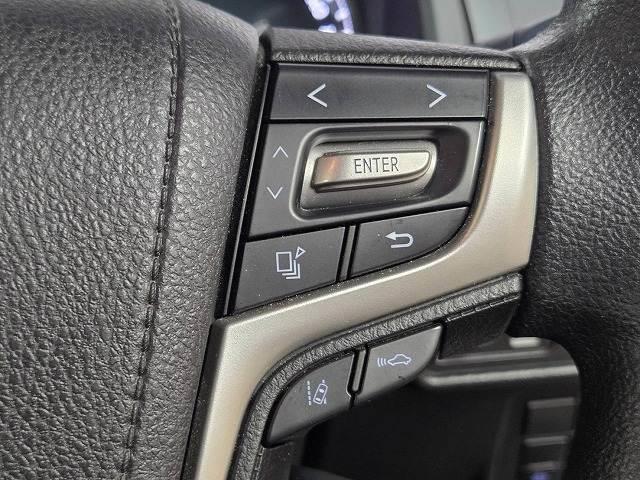 ランドクルーザープラド ＴＸ　ルーフレール／９インチナビ／バックカメラ／ＬＥＤライト／ＲＥＣＡＲＯシート／クリアランスソナー／衝突軽減／レーンアシスト／レーダークルーズ／オートハイビーム／ヘッドライトウォッシャー／ＥＴＣ（6枚目）