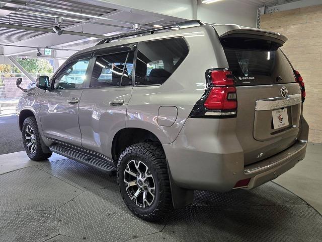 ランドクルーザープラド ＴＸ　ルーフレール／９インチナビ／バックカメラ／ＬＥＤライト／ＲＥＣＡＲＯシート／クリアランスソナー／衝突軽減／レーンアシスト／レーダークルーズ／オートハイビーム／ヘッドライトウォッシャー／ＥＴＣ（27枚目）