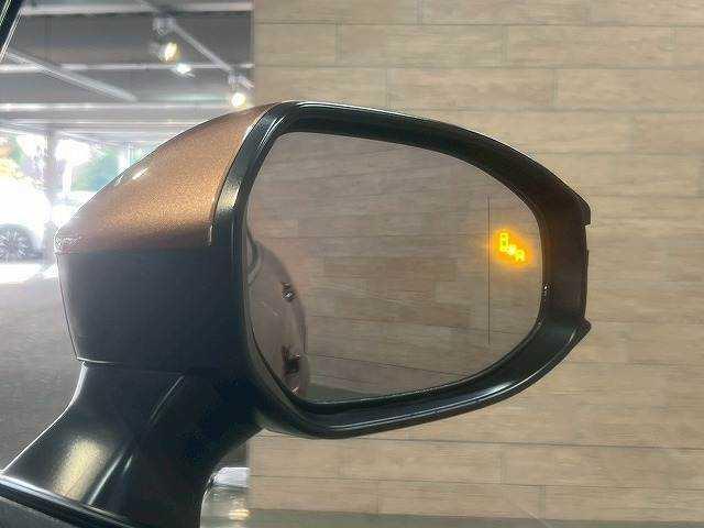 クラウンクロスオーバー Gアドバンスド・レザーパッケージ ワンオーナー/12.3インチナビ/全周囲/デジタルミラー/ブラインドスポット/シートヒーター/シートクーラー/衝突軽減/レーンアシスト/レーンアシスト/パワーシート/シートメモリ/クリアランスソナー(7枚目)