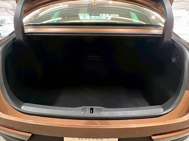 クラウンクロスオーバー Gアドバンスド・レザーパッケージ ワンオーナー/12.3インチナビ/全周囲/デジタルミラー/ブラインドスポット/シートヒーター/シートクーラー/衝突軽減/レーンアシスト/レーンアシスト/パワーシート/シートメモリ/クリアランスソナー(20枚目)