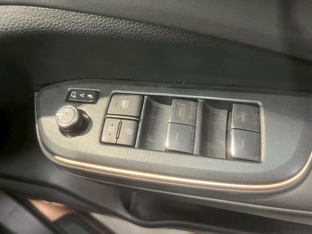 クラウンクロスオーバー Gアドバンスド・レザーパッケージ ワンオーナー/12.3インチナビ/全周囲/デジタルミラー/ブラインドスポット/シートヒーター/シートクーラー/衝突軽減/レーンアシスト/レーンアシスト/パワーシート/シートメモリ/クリアランスソナー(36枚目)