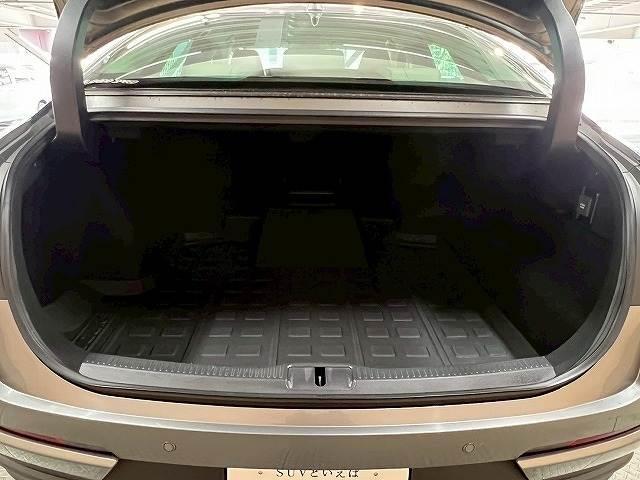 クラウンクロスオーバー G “Advanced・Leather Package” ワンオーナー/12.3インチナビ/全周囲/デジタルミラー/ブラインドスポット/シートヒーター/シートクーラー/衝突軽減/レーンアシスト/レーンアシスト/パワーシート/シートメモリ/クリアランスソナー(20枚目)