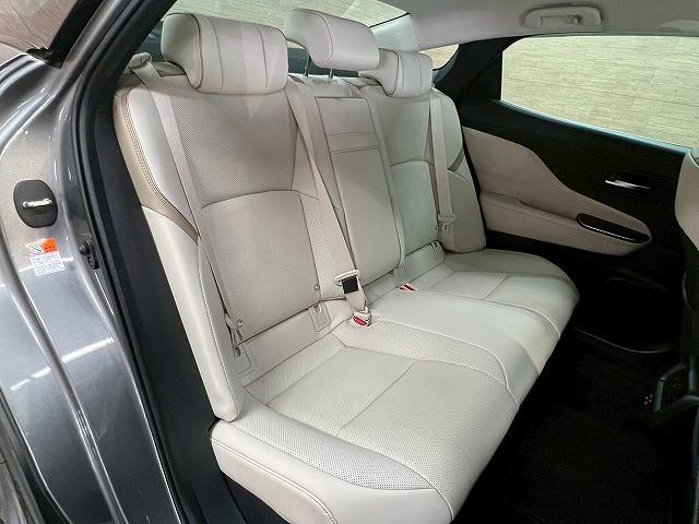 クラウンクロスオーバー G “Advanced・Leather Package” ワンオーナー/12.3インチナビ/全周囲/デジタルミラー/ブラインドスポット/シートヒーター/シートクーラー/衝突軽減/レーンアシスト/レーンアシスト/パワーシート/シートメモリ/クリアランスソナー(70枚目)