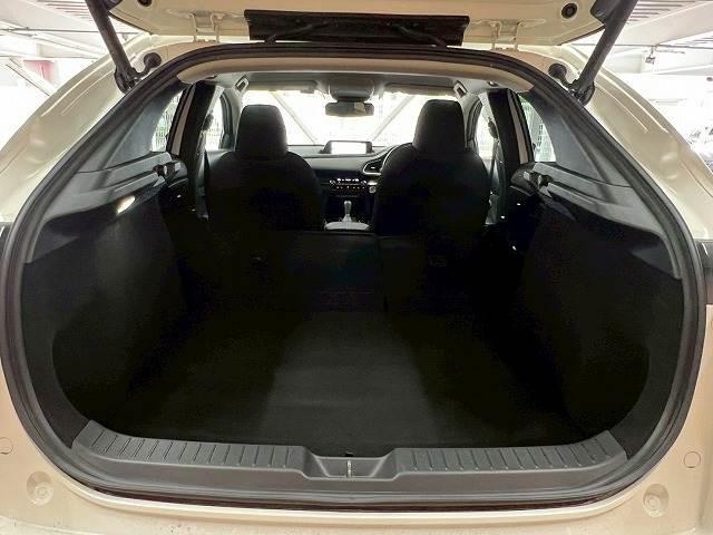 ＣＸ－３０ Ｘ　プロアクティブ　ツーリングセレクション　マイルドＨＶ／全周囲カメラ／ＢＳＭ／パワーシート／パワーバックドア／シートヒーター／ＨＵＤ／ＥＴＣ／レーダークルーズコントロール／ハンドルヒーター／純正ナビＴＶ／ＤＶＤ再生／ＬＥＤヘッドライト／（20枚目）