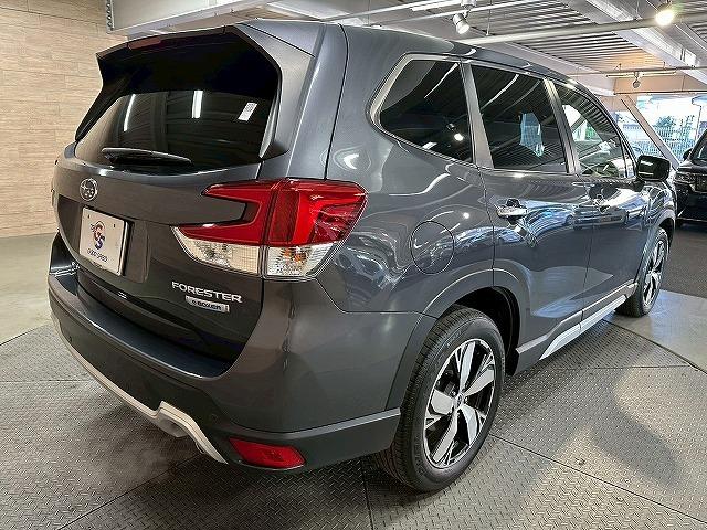 フォレスター ハイブリッド　Ａｄｖａｎｃｅ　８インチナビ／ブラウンレザーシート／アイサイト／ＥＴＣ／デジタルインナーミラー／レーダークルーズコントトール／パワーシート／シートメモリー／パワーバックドア／シートヒーター／１８インチアルミ／ＥＴＣ（30枚目）