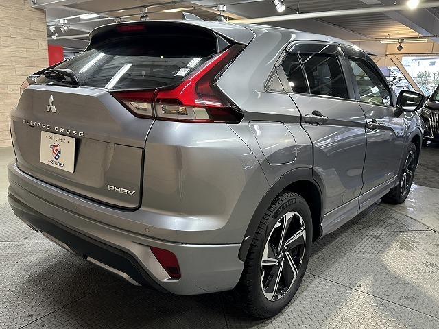 エクリプスクロスＰＨＥＶ Ｐ　全周囲／レーダークルーズ／パドルシフト／ＡＣ１００Ｖ／ブラインドスポット／ナビＴＶ／衝突軽減／レーンアシスト／コーナーセンサー／オートホールド／パドルシフト／パワーシート／１８インチアルミ／ＥＴＣ（25枚目）