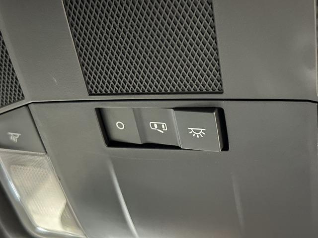 エクリプスクロスＰＨＥＶ Ｐ　全周囲／レーダークルーズ／パドルシフト／ＡＣ１００Ｖ／ブラインドスポット／ナビＴＶ／衝突軽減／レーンアシスト／コーナーセンサー／オートホールド／パドルシフト／パワーシート／１８インチアルミ／ＥＴＣ（35枚目）