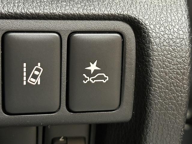 エクリプスクロスＰＨＥＶ Ｐ　全周囲／レーダークルーズ／パドルシフト／ＡＣ１００Ｖ／ブラインドスポット／ナビＴＶ／衝突軽減／レーンアシスト／コーナーセンサー／オートホールド／パドルシフト／パワーシート／１８インチアルミ／ＥＴＣ（42枚目）