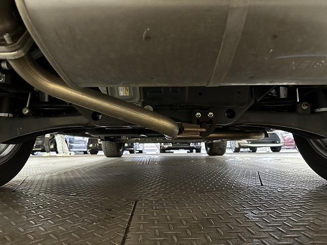 エクリプスクロスＰＨＥＶ Ｐ　全周囲／レーダークルーズ／パドルシフト／ＡＣ１００Ｖ／ブラインドスポット／ナビＴＶ／衝突軽減／レーンアシスト／コーナーセンサー／オートホールド／パドルシフト／パワーシート／１８インチアルミ／ＥＴＣ（57枚目）