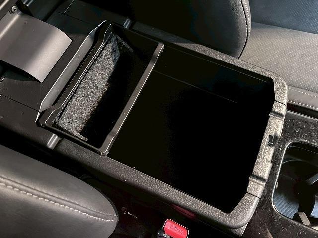 エクリプスクロスＰＨＥＶ Ｐ　全周囲／レーダークルーズ／パドルシフト／ＡＣ１００Ｖ／ブラインドスポット／ナビＴＶ／衝突軽減／レーンアシスト／コーナーセンサー／オートホールド／パドルシフト／パワーシート／１８インチアルミ／ＥＴＣ（60枚目）