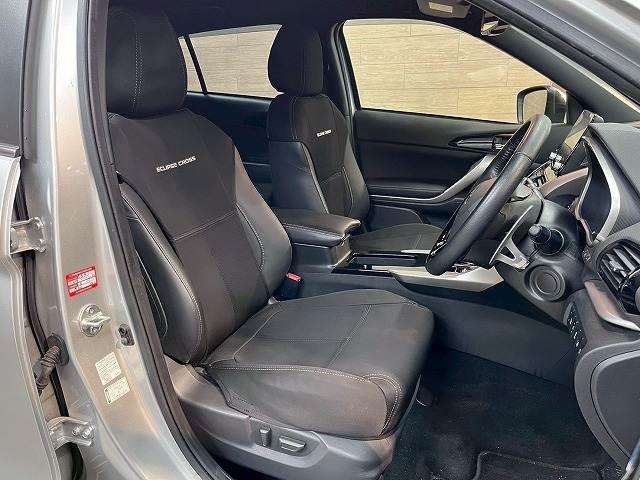 エクリプスクロスＰＨＥＶ Ｐ　全周囲／レーダークルーズ／パドルシフト／ＡＣ１００Ｖ／ブラインドスポット／ナビＴＶ／衝突軽減／レーンアシスト／コーナーセンサー／オートホールド／パドルシフト／パワーシート／１８インチアルミ／ＥＴＣ（9枚目）
