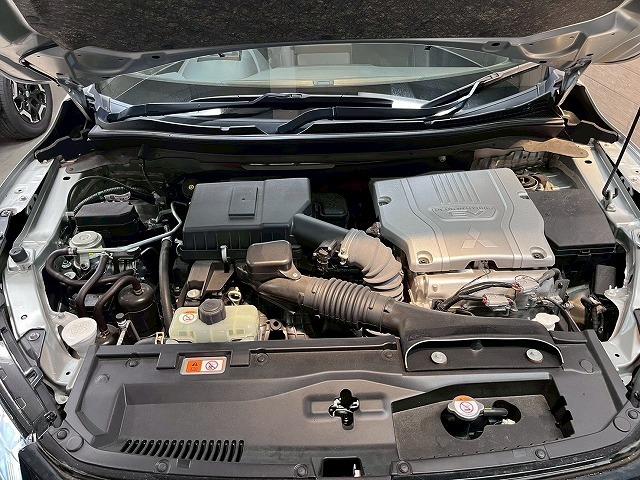 エクリプスクロスＰＨＥＶ Ｐ　全周囲／レーダークルーズ／パドルシフト／ＡＣ１００Ｖ／ブラインドスポット／ナビＴＶ／衝突軽減／レーンアシスト／コーナーセンサー／オートホールド／パドルシフト／パワーシート／１８インチアルミ／ＥＴＣ（48枚目）