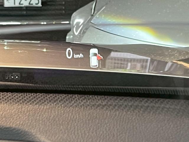 エクリプスクロスＰＨＥＶ Ｐ　全周囲／レーダークルーズ／パドルシフト／ＡＣ１００Ｖ／ブラインドスポット／ナビＴＶ／衝突軽減／レーンアシスト／コーナーセンサー／オートホールド／パドルシフト／パワーシート／１８インチアルミ／ＥＴＣ（50枚目）