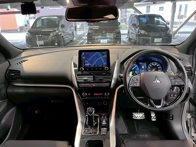 エクリプスクロスＰＨＥＶ Ｐ　全周囲／レーダークルーズ／パドルシフト／ＡＣ１００Ｖ／ブラインドスポット／ナビＴＶ／衝突軽減／レーンアシスト／コーナーセンサー／オートホールド／パドルシフト／パワーシート／１８インチアルミ／ＥＴＣ（77枚目）