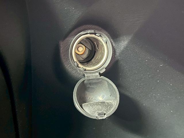 アクア Ｓ　ナビＴＶ／シートヒーター／バックカメラ／オートハイビーム／衝突軽減／レーンアシスト／Ｂｌｕｅｔｏｏｔｈ接続／クリアランスソナー／横滑り防止／ハロゲンヘッド／ドライブレコーダー／スマートキー／ＥＴＣ（56枚目）