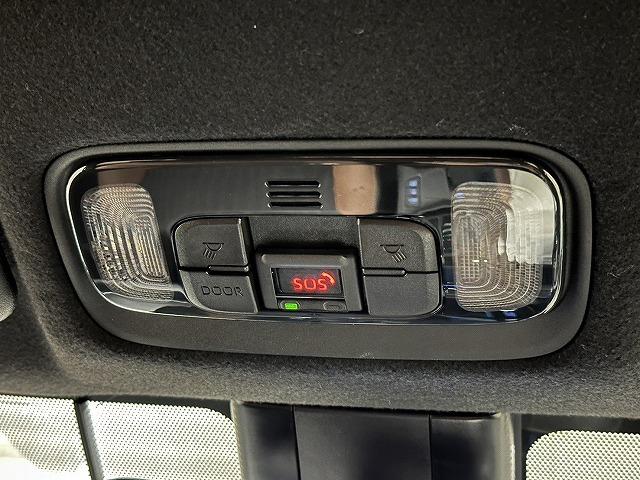 ヤリスクロス ハイブリッドＺ　アドベンチャー　ワンオーナー／全周囲／パワーバックドア／ナビＴＶ／Ｂｌｕｅｔｏｏｔｈ接続／パワーシート／デジタルミラー／ヘッドアップディスプレイ／１８インチアルミ／ＡＣ１００Ｖ／シートヒーター／スマートキー／ＥＴＣ（35枚目）