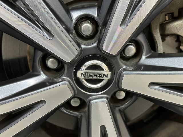 エクストレイル ２０Ｘｉ　９型ナビＴＶ／全周囲／プロパイロット／パワーバックドア／デジタルミラー／アイドリングストップ／Ｂｌｕｅｔｏｏｔｈ接続／衝突軽減／レーンアシスト／クリアランスソナー／１８インチアルミ／ＥＴＣ（58枚目）