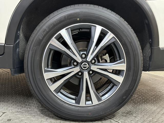 エクストレイル ２０Ｘｉ　９型ナビＴＶ／全周囲／プロパイロット／パワーバックドア／デジタルミラー／アイドリングストップ／Ｂｌｕｅｔｏｏｔｈ接続／衝突軽減／レーンアシスト／クリアランスソナー／１８インチアルミ／ＥＴＣ（59枚目）