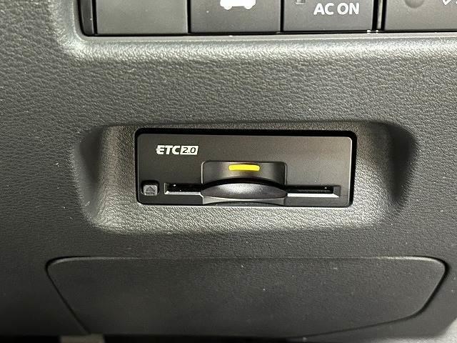 エクストレイル Ｘ　ｅ－４ＯＲＣＥ　エクストリーマーＸ　ナビＴＶ／プロパイロット／シートヒーター／デジタルミラー／全周囲／パワーシート／電動リアゲート／衝突軽減／レーンアシスト／１８インチアルミ／ステアリングスイッチ／ＡＣ１００Ｖ／ＬＥＤヘッド／ＥＴＣ（8枚目）