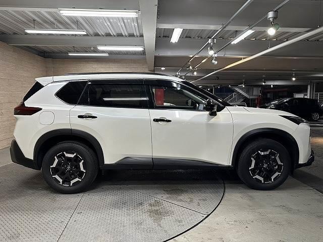 エクストレイル Ｘ　ｅ－４ＯＲＣＥ　エクストリーマーＸ　ナビＴＶ／プロパイロット／シートヒーター／デジタルミラー／全周囲／パワーシート／電動リアゲート／衝突軽減／レーンアシスト／１８インチアルミ／ステアリングスイッチ／ＡＣ１００Ｖ／ＬＥＤヘッド／ＥＴＣ（18枚目）