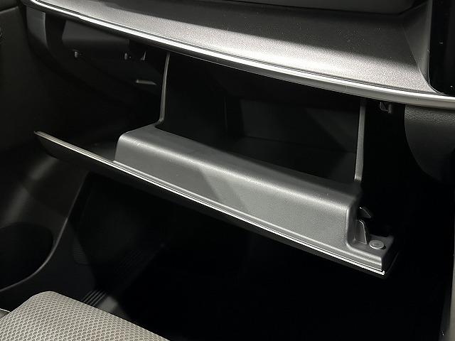 エクストレイル Ｘ　ｅ－４ＯＲＣＥ　エクストリーマーＸ　ナビＴＶ／プロパイロット／シートヒーター／デジタルミラー／全周囲／パワーシート／電動リアゲート／衝突軽減／レーンアシスト／１８インチアルミ／ステアリングスイッチ／ＡＣ１００Ｖ／ＬＥＤヘッド／ＥＴＣ（42枚目）