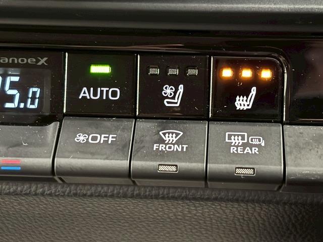 クラウンクロスオーバー Ｇアドバンスド・レザーパッケージ　ナビＴＶ／シートヒーター／デジタルミラー／レーダークルーズ／衝突軽減／レーンアシスト／ブラインドスポット／パワーシート／シートメモリ／電動リアゲート／シートエアコン／２１インチアルミ／ＥＴＣ（34枚目）