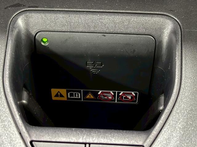 クラウンクロスオーバー Ｇアドバンスド・レザーパッケージ　ナビＴＶ／シートヒーター／デジタルミラー／レーダークルーズ／衝突軽減／レーンアシスト／ブラインドスポット／パワーシート／シートメモリ／電動リアゲート／シートエアコン／２１インチアルミ／ＥＴＣ（42枚目）