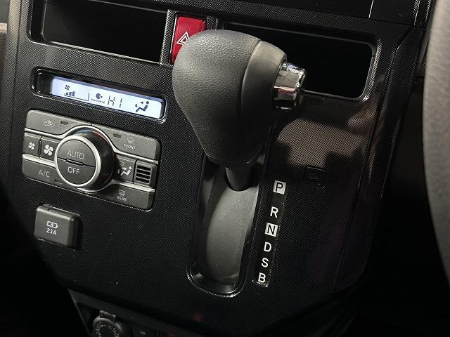 ルーミー G 両側電動スライドドア/シートヒーター/純正ナビTV/衝突軽減ブレーキ/バックカメラ/ETC/Bluetooth再生/スマートアシスト/クリアランスソナー/ステアリングスイッチ/アイドリングストップ(40枚目)