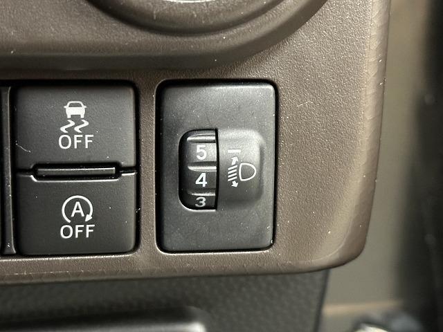 ルーミー G 両側電動スライドドア/シートヒーター/純正ナビTV/衝突軽減ブレーキ/バックカメラ/ETC/Bluetooth再生/スマートアシスト/クリアランスソナー/ステアリングスイッチ/アイドリングストップ(52枚目)