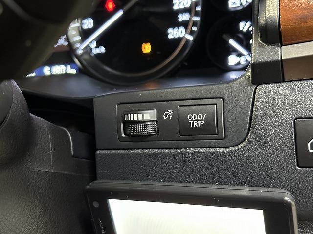 �A�N�Z�X�́A�����������H�t����h�b�~��Ė�T���B�Ŋ��w�t����w�ƂȂ�܂��B���O�ɂ��A���𒸂���Α��}�T�[�r�X������܂�