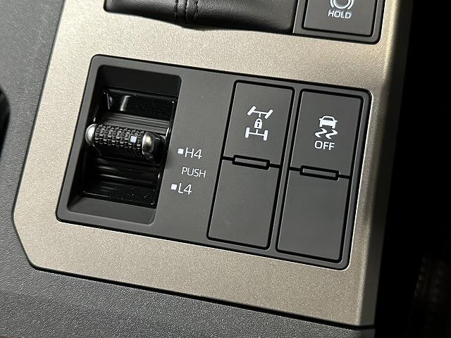 �A�N�Z�X�́A�����������H�t����h�b�~��Ė�T���B�Ŋ��w�t����w�ƂȂ�܂��B���O�ɂ��A���𒸂���Α��}�T�[�r�X������܂�