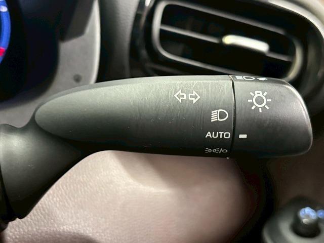 ヤリスクロス ハイブリッドＺ　モデリスタエアロ／全周囲／ナビ／レーダークルーズ／衝突軽減／レーンアシスト／ブラインドスポット／シートヒーター／ステアリングスイッチ／電動リアゲート／Ｂｌｕｅｔｏｏｔｈ接続／１８インチアルミ／ＥＴＣ（26枚目）