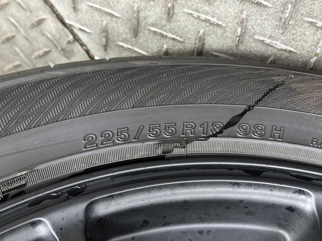 �A�N�Z�X�́A�����������H�t����h�b�~��Ė�T���B�Ŋ��w�t����w�ƂȂ�܂��B���O�ɂ��A���𒸂���Α��}�T�[�r�X������܂�