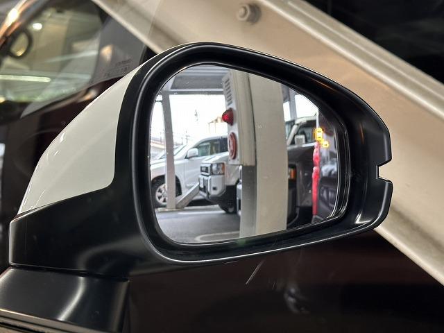 �A�N�Z�X�́A�����������H�t����h�b�~��Ė�T���B�Ŋ��w�t����w�ƂȂ�܂��B���O�ɂ��A���𒸂���Α��}�T�[�r�X������܂�