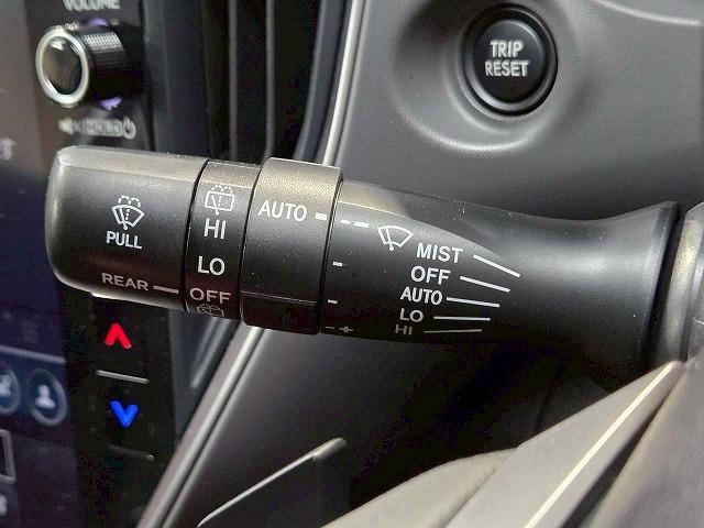 �A�N�Z�X�́A�����������H�t����h�b�~��Ė�T���B�Ŋ��w�t����w�ƂȂ�܂��B���O�ɂ��A���𒸂���Α��}�T�[�r�X������܂�