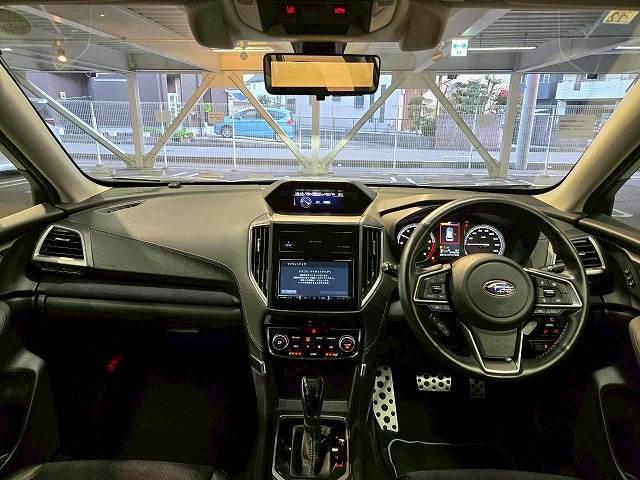 �A�C�|�C���g�������A���Ɍ����炵�̗ǂ��R�b�N�s�b�g�̓����O�h���C�u�ɍœK�B��x�������a�݂��ł��B