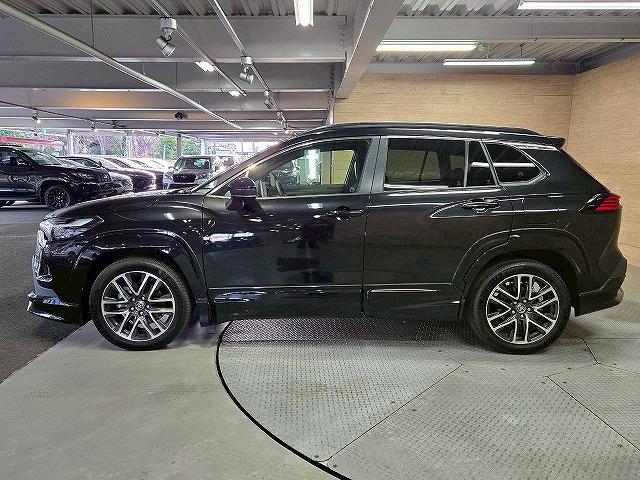 カローラクロス ハイブリッド Z モデリスタ/全周囲/シートヒーター&クーラー/BSM/10型ナビ/パーキングアシスト/レーダークルーズコントロール/パワーシート/オートハイビーム/パワーバックドア/ハーフレザーシート/ETC(23枚目)