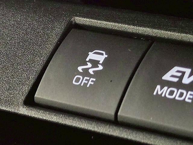 カローラクロス ハイブリッド Z モデリスタ/全周囲/シートヒーター&クーラー/BSM/10型ナビ/パーキングアシスト/レーダークルーズコントロール/パワーシート/オートハイビーム/パワーバックドア/ハーフレザーシート/ETC(71枚目)