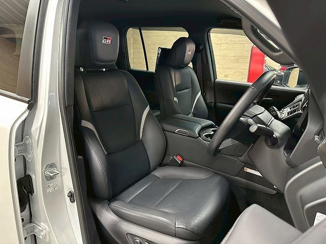 �A�N�Z�X�́A�����������H�t����h�b�~��Ė�T���B�Ŋ��w�t����w�ƂȂ�܂��B���O�ɂ��A���𒸂���Α��}�T�[�r�X������܂�