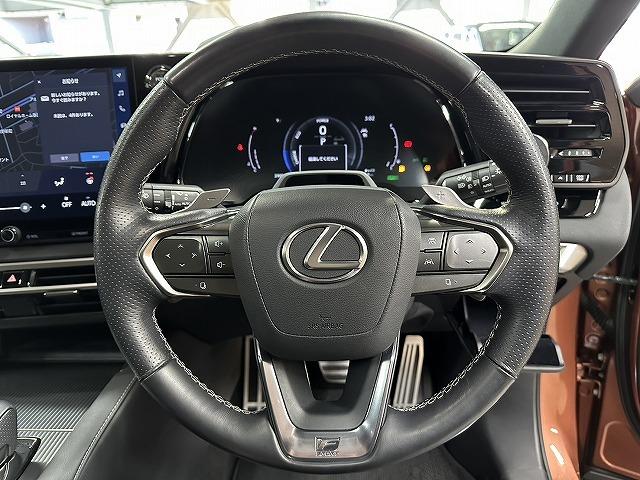 ＲＸ ＲＸ５００ｈ　Ｆスポーツパフォーマンス　４ＷＤ／パノラマルーフ／モデリスタエアロ／ワンオーナー／ＢＳＭ／ＡＣ１００Ｖ／パワーシート／レーダークルーズ／シートメモリ／衝突軽減／レーンアシストパドルシフト／ブラインドスポット／ＥＴＣ（32枚目）