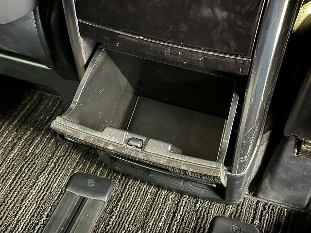 アルファード 2.5S Cパッケージ 12.1型フリップダウンモニター/9型ディスプレイ/シートエアコン/両側電動/シートヒーター/ハンドルヒーター/レーダークルーズ/シートメモリ/パワーシート/ステアリングスイッチ/18インチアルミ(31枚目)