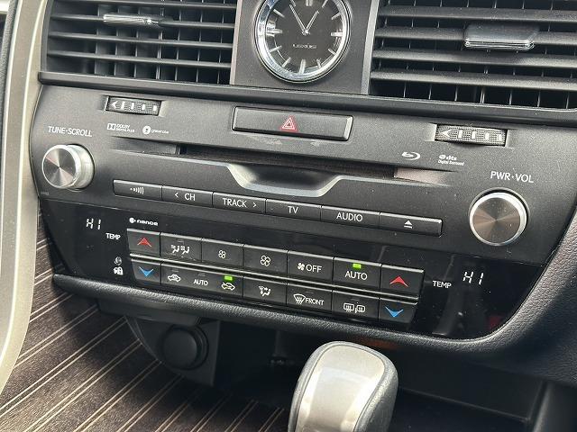 RX RX200t バージョンL 全周囲カメラ/BSM/12.3型ナビTV/AC100V/ドライブレコーダー/レーダークルーズ/衝突軽減/レーンアシスト/ステアリングスイッチ/パワーシート/シートメモリ/HUD/20インチアルミ(63枚目)